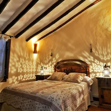 Holiday home Adarve De Olivares Luque