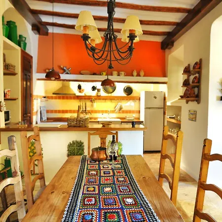 Holiday home Adarve De Olivares