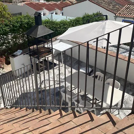 Holiday home Adarve De Olivares