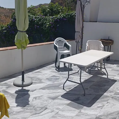 Adarve De Olivares Holiday home Luque