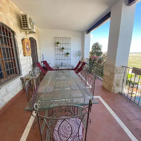 Adarve De Olivares Holiday home Luque