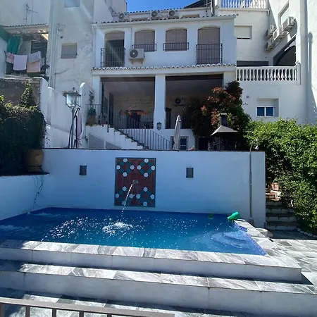 Adarve De Olivares Holiday home Luque